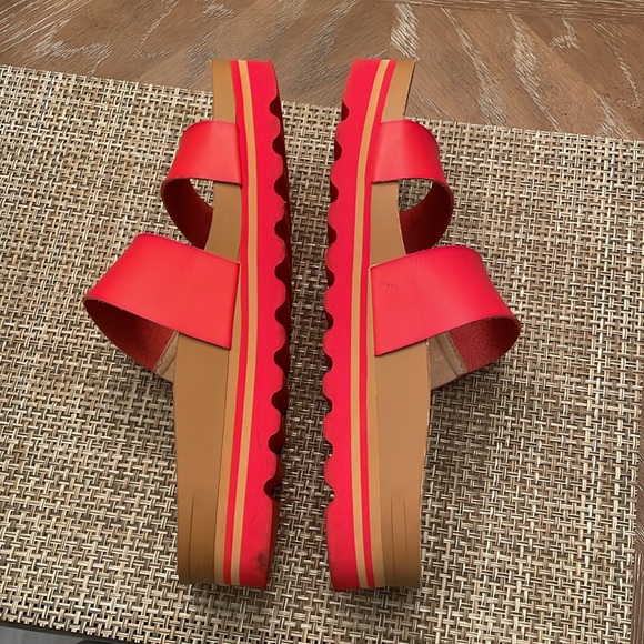 Reef sandals - Picture 2 of 4